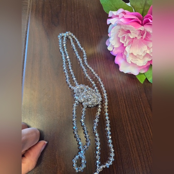 Elegant Silver Jewelry Set - Picture 5 of 7